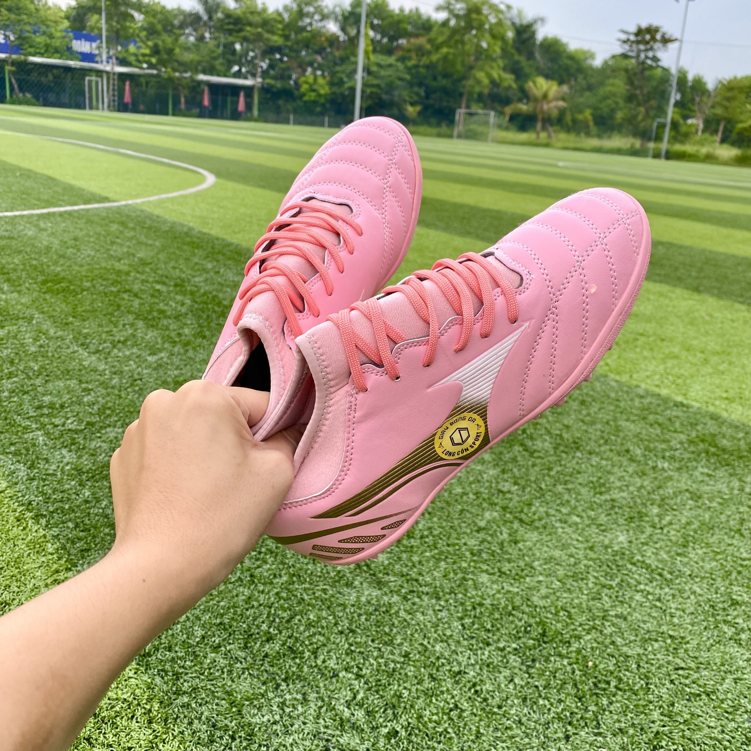 Giày Bóng Đá Mizuno Pro VN Hồng Viền Vàng TF - Hình ảnh 4