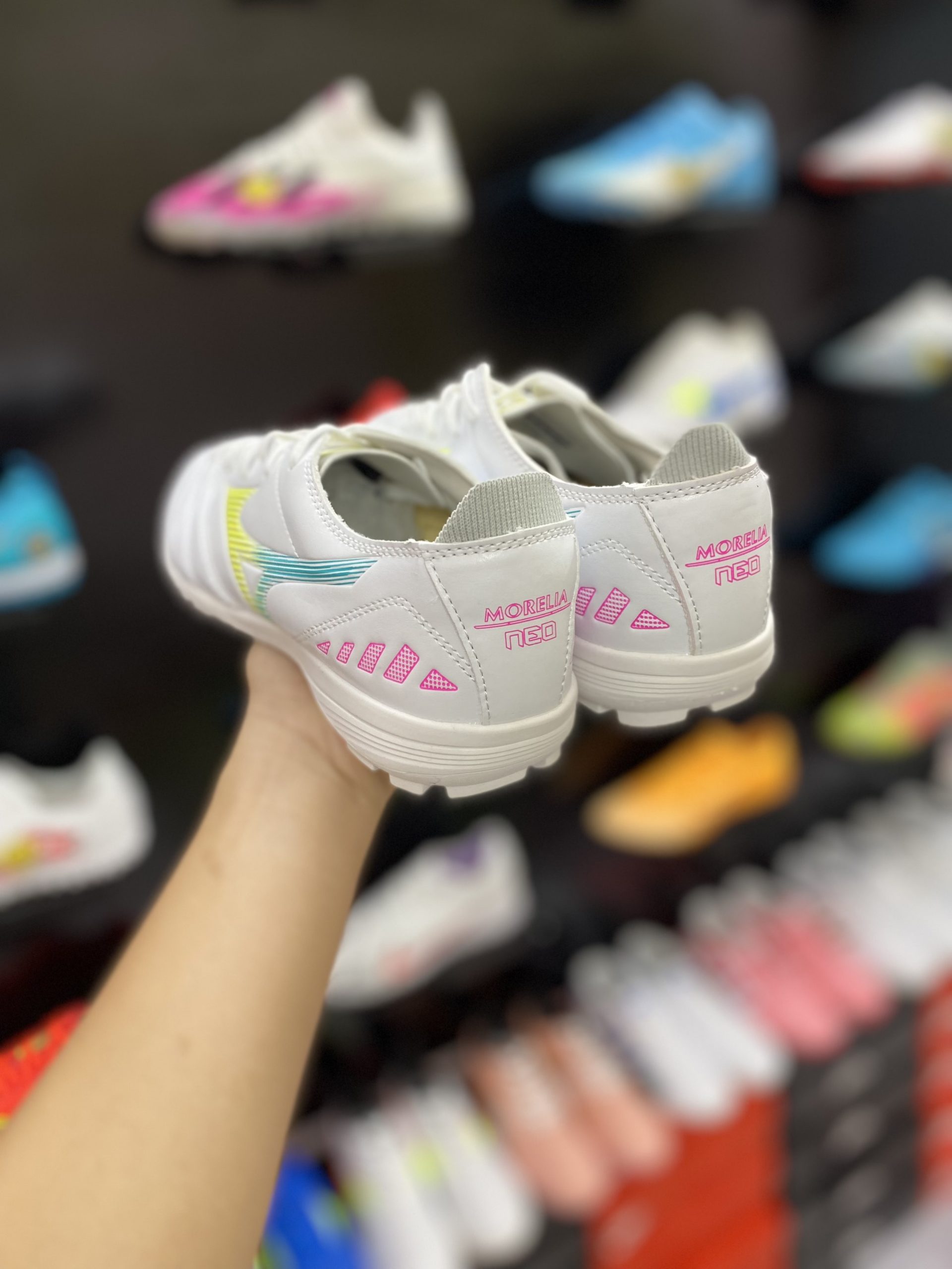 Giày Bóng Đá Mizuno Neo 3 Pro Trắng Vạch Nõn Chuối TF - Hình ảnh 2