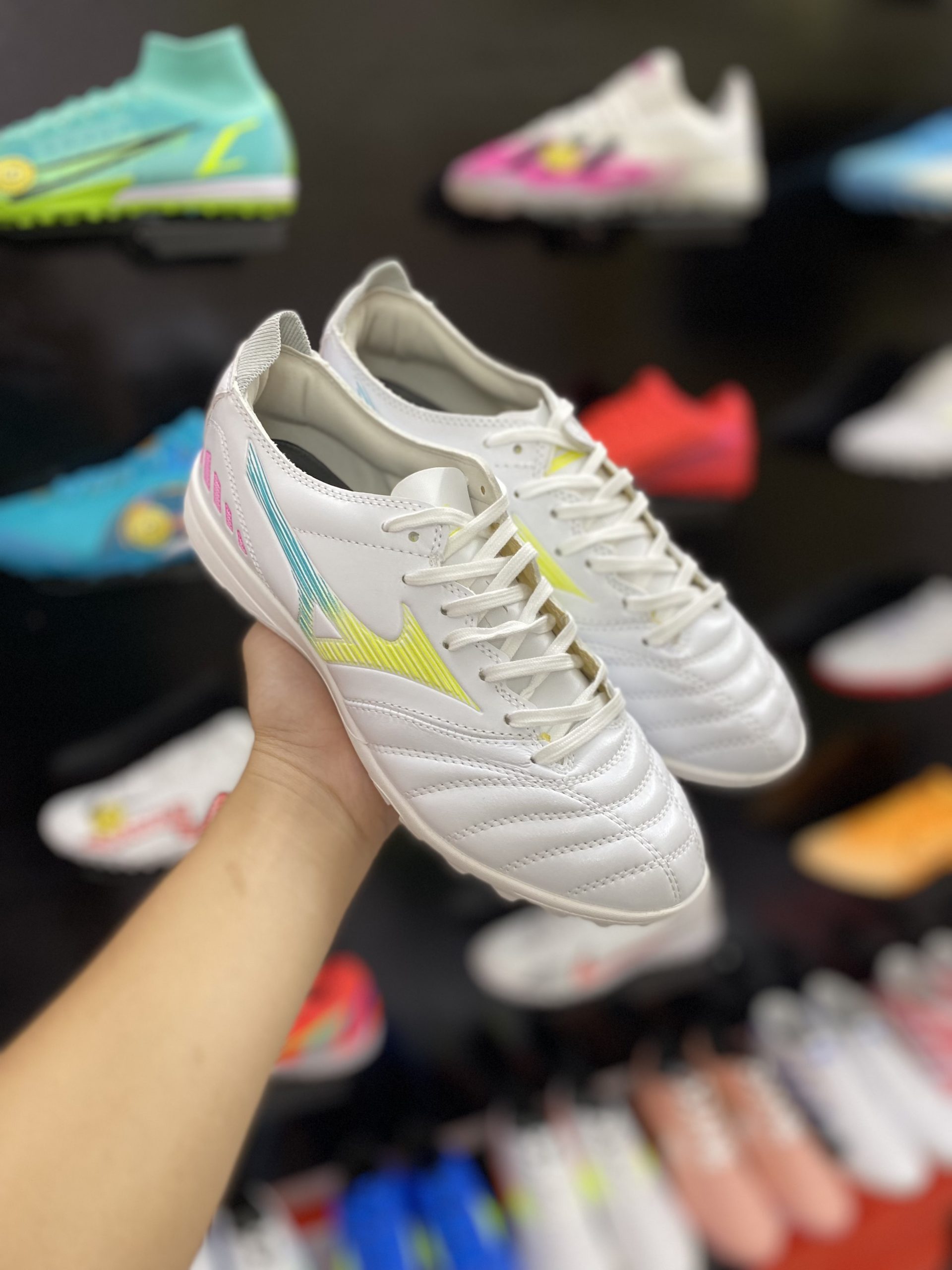 Giày Bóng Đá Mizuno Neo 3 Pro Trắng Vạch Nõn Chuối TF - Hình ảnh 4