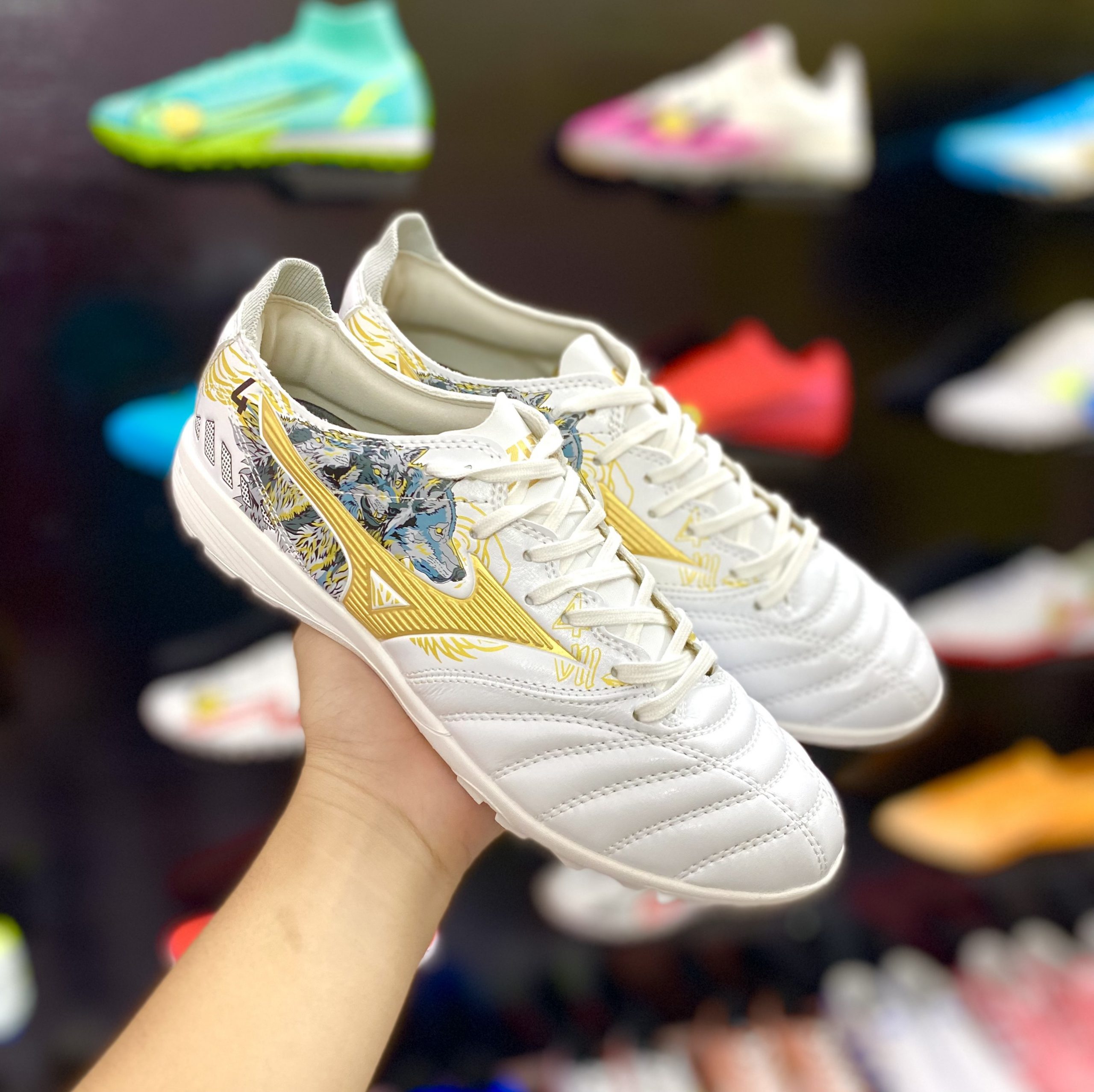 Giày Bóng Đá Mizuno Neo 3 Pro Sergio Ramos Trắng Vàng TF - Hình ảnh 2